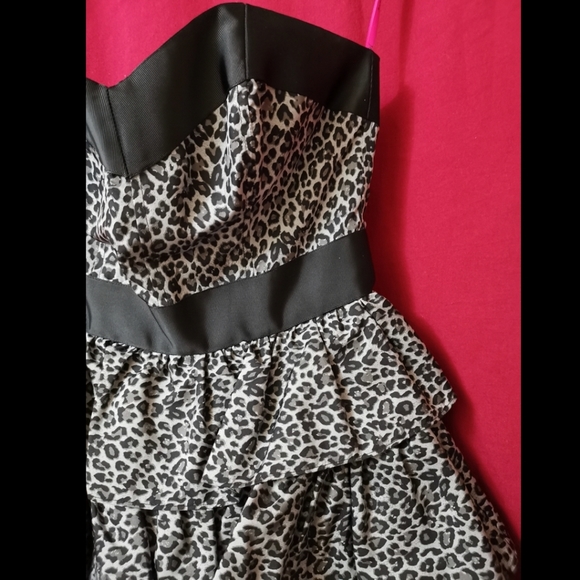Betsey Johnson dress - Picture 2 of 5